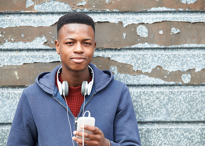 Getting Guys to the Shelves: Great YA Books for Boys ...