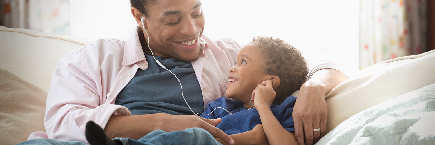 7 Tips for Listening to Audiobooks with Kids Thumbnail
