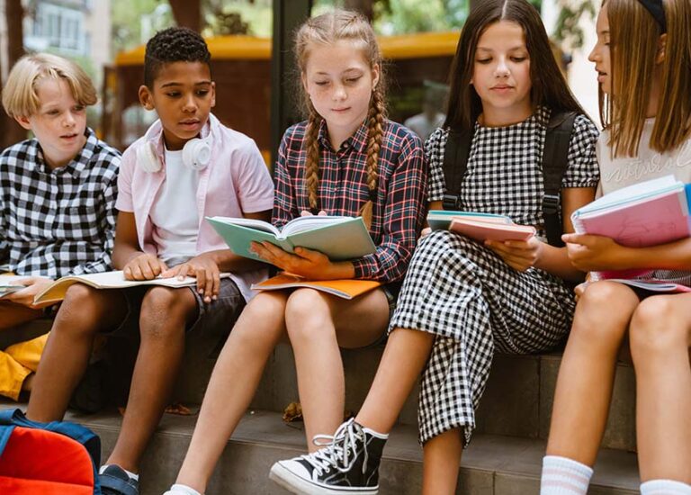 getting-tweens-back-to-reading